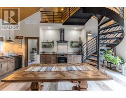 679 BOULDER ROAD - 12