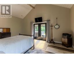 679 BOULDER ROAD - 25