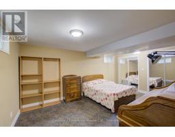 252 DURHAM ROAD W - 38