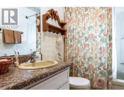 193 DOUGLAS STREET - 23