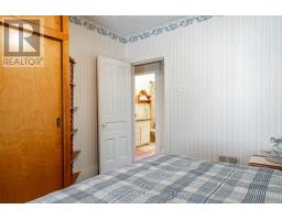193 DOUGLAS STREET - 26