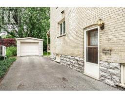 193 DOUGLAS STREET - 32