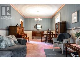 193 DOUGLAS STREET - 9