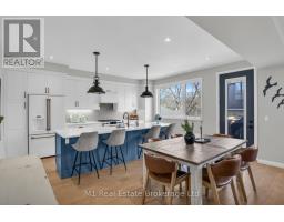 25 CREEKSIDE TERRACE - 16