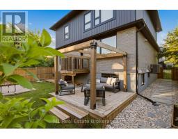 25 CREEKSIDE TERRACE - 35