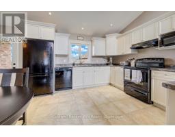 108 RUBY S CRESCENT - 14