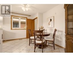 27 PALERMO CRESCENT - 12