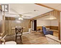 27 PALERMO CRESCENT - 37