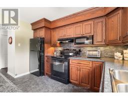 203 - 440 DURHAM STREET W - 11