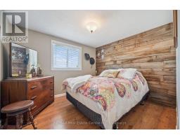 76 ABBEYWOOD CRESCENT - 33