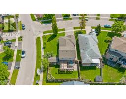 76 ABBEYWOOD CRESCENT - 37