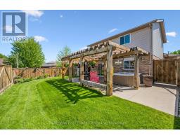 76 ABBEYWOOD CRESCENT - 38