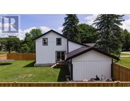 2010 ALMA STREET N - 37