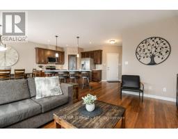 44 BROWN STREET - 14