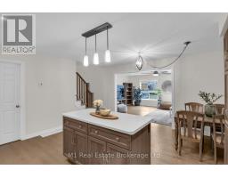 19 - 66 EASTVIEW ROAD - 17