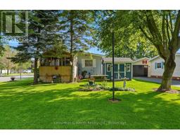 90 FAIRVIEW CRESCENT - 32