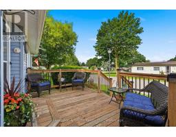 90 FAIRVIEW CRESCENT - 5