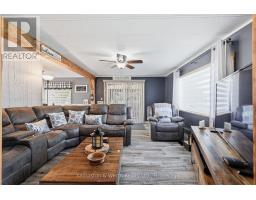 90 FAIRVIEW CRESCENT - 8