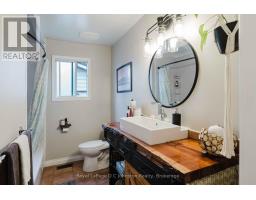 217 ALBERT STREET - 18