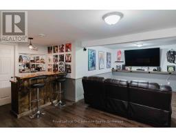 217 ALBERT STREET - 25