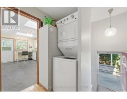136 KINGSWAY STREET - 10