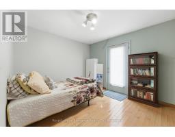 136 KINGSWAY STREET - 12