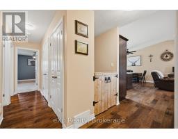 180 RUBY S CRESCENT - 12