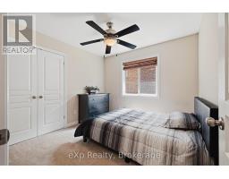 180 RUBY S CRESCENT - 13