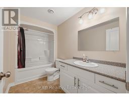 180 RUBY S CRESCENT - 21