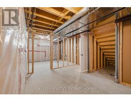 180 RUBY S CRESCENT - 22