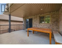 180 RUBY S CRESCENT - 24