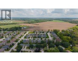 180 RUBY S CRESCENT - 32