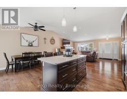 180 RUBY S CRESCENT - 9