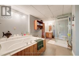 211269 BASELINE ROAD - 32