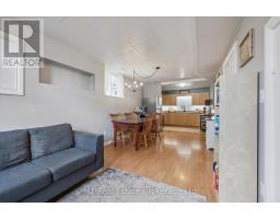 584 MCTAVISH STREET - 23