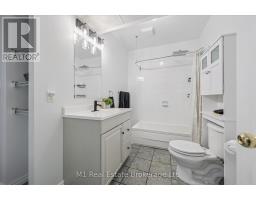 584 MCTAVISH STREET - 29