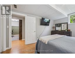 584 MCTAVISH STREET - 31