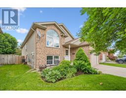 584 MCTAVISH STREET - 4