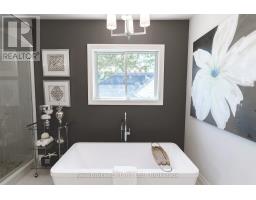 115 KENNEDY ROAD - 26