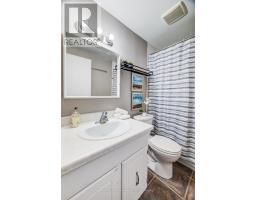 303 - 4 AVALON PLACE - 14