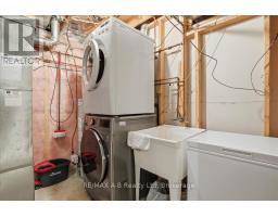 528 NELSON STREET W - 33