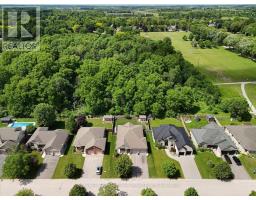 46 TRILLIUM CRESCENT - 7