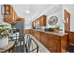 39 CEDAR STREET - 16