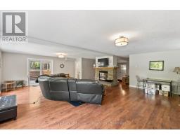 71 UPPER LORNE BEACH ROAD - 22