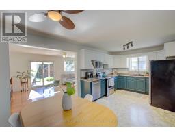 237 HURON STREET S - 16