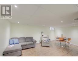 237 HURON STREET S - 32