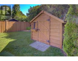 237 HURON STREET S - 35