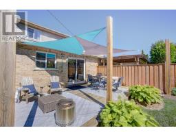 237 HURON STREET S - 39
