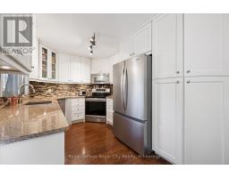229 ROSS AVENUE - 16