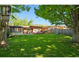 229 ROSS AVENUE - 38